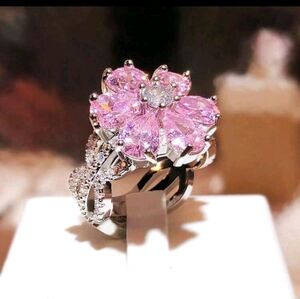Beautiful Statement Flower Pink White Cubic Zirconia Silver Plated Ring Size 6
